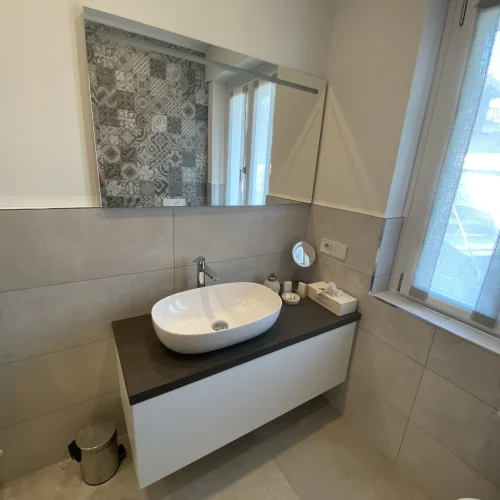 Dolcelago affittacamere _ bagno camere resegone
